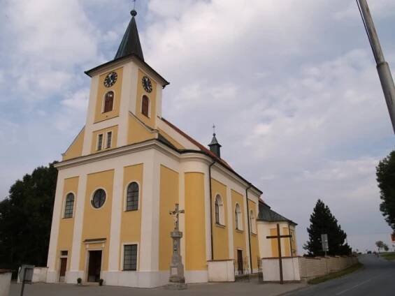 Pohled na kostel