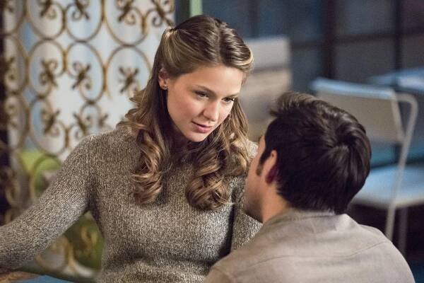 Supergirl - Exodus - Z filmu - Melissa Benoist, Chris Wood