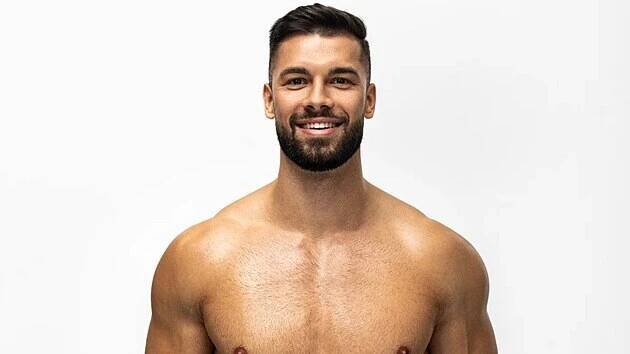 Tomáš Haring reprezentuje Česko na světové soutěži Mister World. (2024)