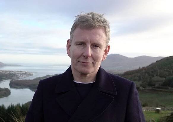 Patrick Kielty Net Worth, Height, Wife, Instagram, Comedian, Family, Wedding - HollywoodBios