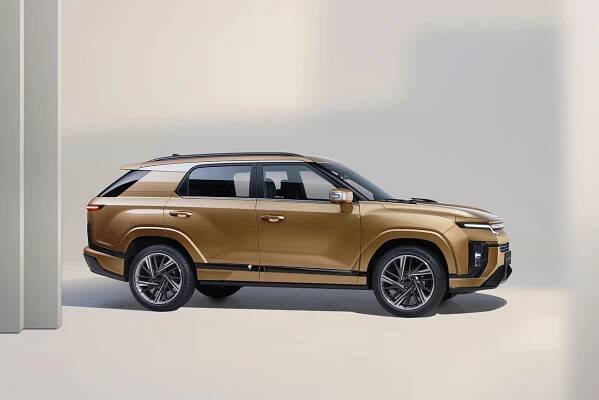 Už nebude pro smích: SsangYong odhalil nový Actyon, z ošklivého kupé-SUV je najednou nápaditá stylovka