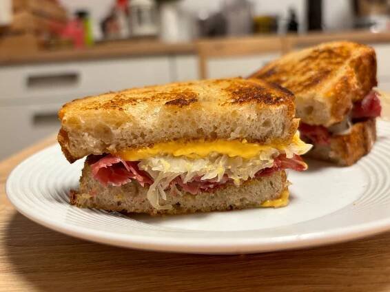 Recept na Pastrami sendvič a další lahůdky z eDelikatesy - Báry blog