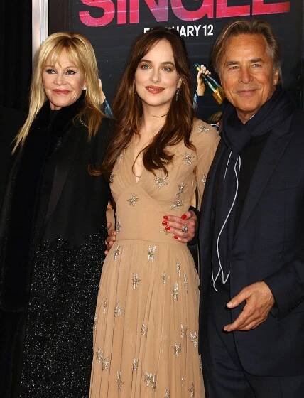 Krásná Dakota Johnson promluvila o depresích a úzkostných záchvatech, kterými trpí od 15 let