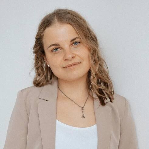 SWR3 Redakteurin Annika Bingger (Foto: SWR3, privat)