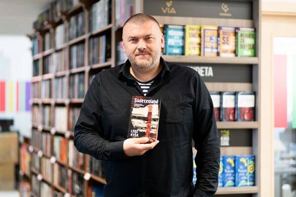Jak Alexandr Vondra řešil sudetskou krizi v porevolučním Československu