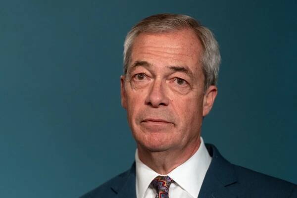 Headshot of Nigel Farage.