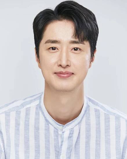 Nam Jung-Woo-1982-ptr1.jpg
