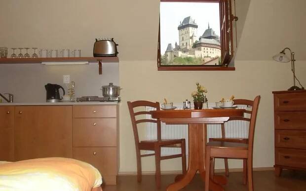 Booking.com: Karlštejn, Středočeský kraj: Pension... - Skrz.cz