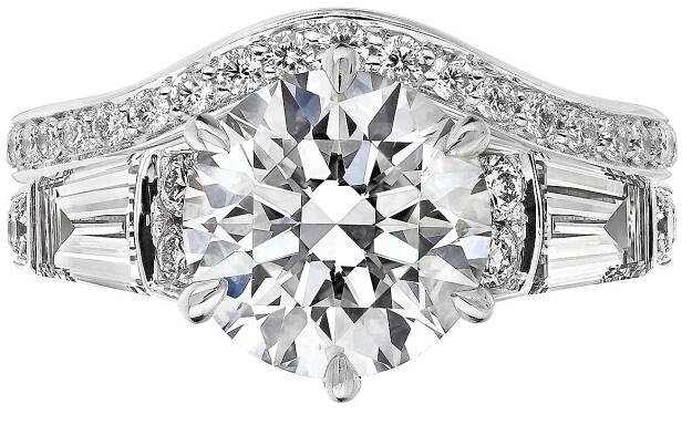 Princess Beatrice rings