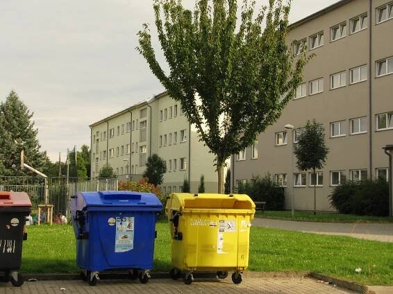 Městské byty v Kolíně nutně potřebují opravy, některé střechy jsou jak síto