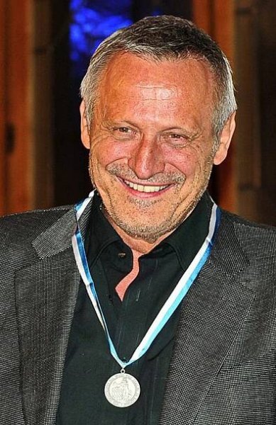 Konstantin Wecker – Wikipedia