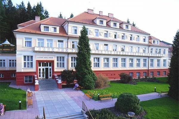Lázeňský hotel Morava - Lázně Luhačovice - Hodnocení a recenze | Lázně Travel