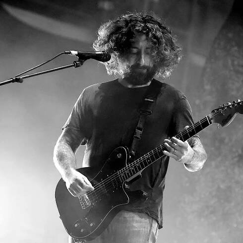 Fall Out Boy Guitarist Joe Trohman Leaving Band, Citing “Rapidly Deteriorated” Mental Health