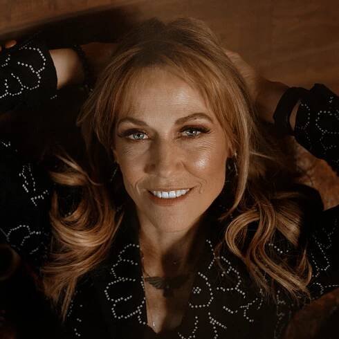 Sheryl Crow’s Documentary Reveals the Artist You Never Knew