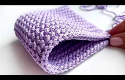 🤔 Jak rychle uháčkovat tašku jakékoli velikosti - YouTube Crochet Wallet, Crochet Clutch Bags, Bag Crochet, Crochet Bags Purses, Crochet Shoes, Crochet Gifts, Crochet Stitches Unique