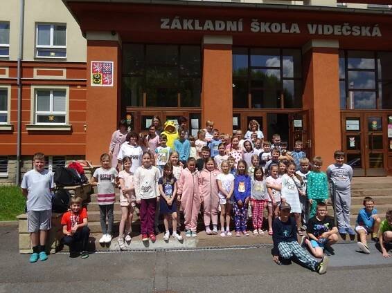 Pyžamový den | ZŠ Videčska - Rožnov pod Radhoštěm