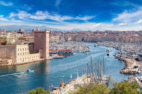Na prodloužený víkend z Prahy do Marseille
