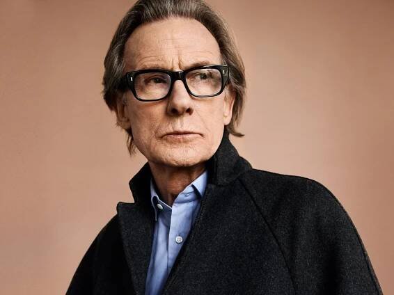 Srpnoví herci: Mladí, talentovaní, ale také bard Bill Nighy | DOKINA.CZ