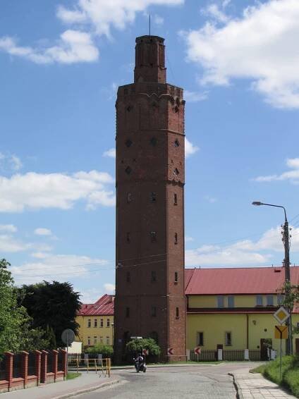 Soubor:Wasserturm Biala Piska 2010.jpg – Wikipedie