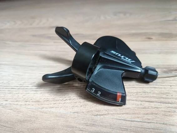 Shimano Altus M2010 Levá, 3 převody za 100 Kč