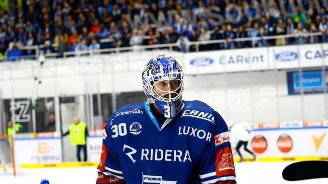 Je to začátek snu, udělám pro to maximum, říká Stezka po podpisu v NHL