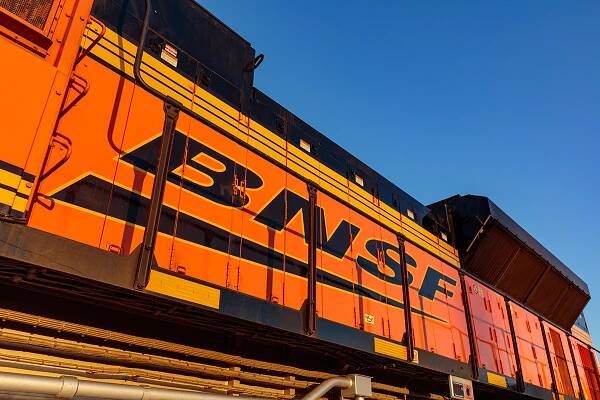 BNSF launches expedited Los Angeles-to-Houston rail service