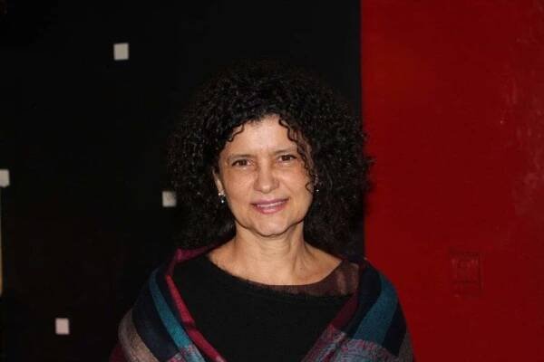 Avant-garde legend, singer and violinist Iva Bittová speaks exclusively with LingoStar