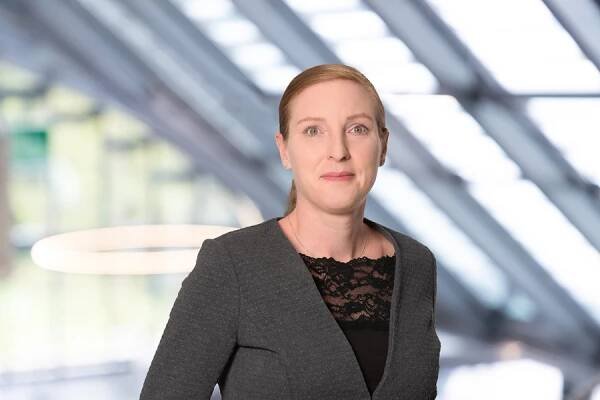 Porträtfoto von Elisabeth Pergler