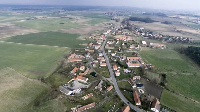 Choteč (Pardubice District)