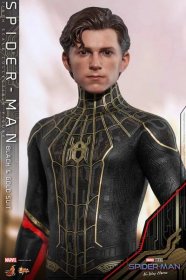 Hot Toys - Spiderman - Black and Gold Suit - MMS604 - Spiderman: No way home