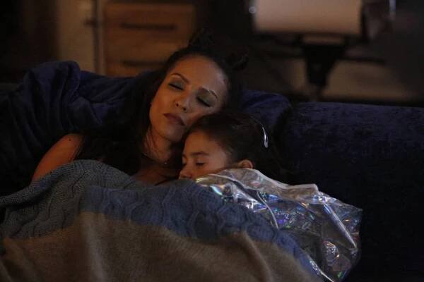 Lucifer - Monstrum - Z filmu - Lesley-Ann Brandt, Scarlett Estevez