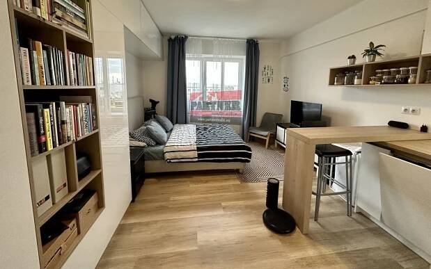 1+kk, Strančická, Praha, 33 m²