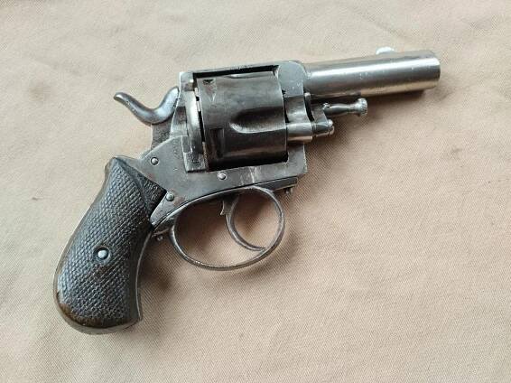 SA/DA revolver BRITISH BULL DOG- značený, VELKÁ RÁŽE- CAL. 450 CF!!!!