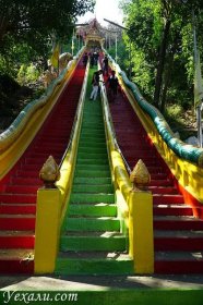 Лестница в Храм Тигра Экскурсия на Квай