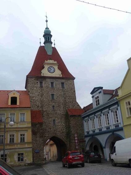 Jediná dochovaná brána ve městě měla namále