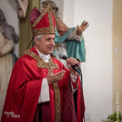 Svěcení zvonu sv. Jan Nepomucký - Biskupství českobudějovické