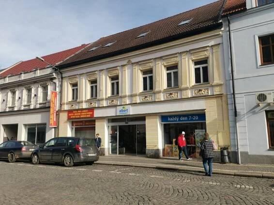 Prodej obchodní budovy v centru města Sušice, Šumava - Klatovy