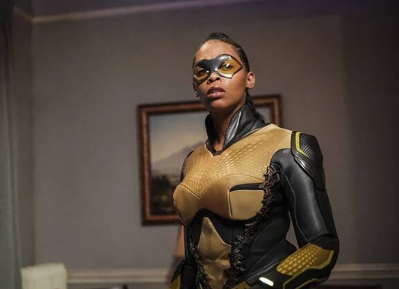 Black Lightning - Kniha odboje: 3. kapitola: Bitva o Franklin Terrace - Z filmu - Nafessa Williams