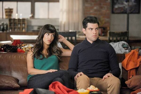 Nová holka - Povinná účast v porotě - Z filmu - Hannah Simone, Max Greenfield