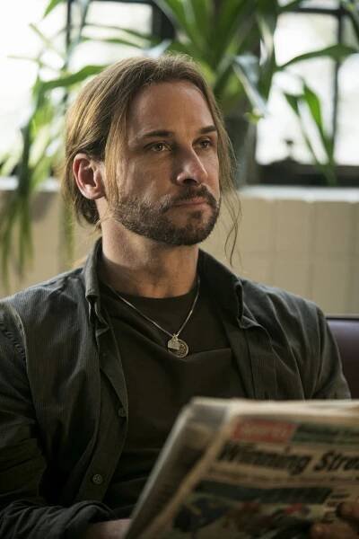 Falling Skies - Strange Brew - Z filmu - Colin Cunningham