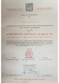 Dekret : „ Stříbrná medaile - Za věrnost a branné zásluhy vlasti “ udělen SB 1949