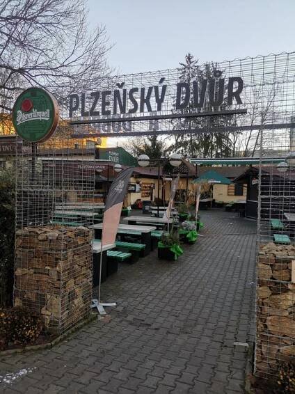 Restaurace Plzeňský dvůr foto 2