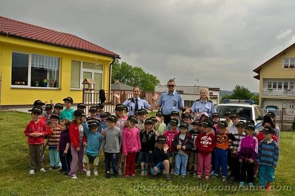 Den s Policií ČR ve školce 2014 - Obec Kozojedy