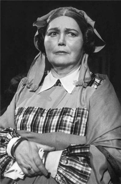 Ženitba - 09.11.1951, Milada Smolíková (Arina Pantělejmonovna) Foto: Karel Drbohlav