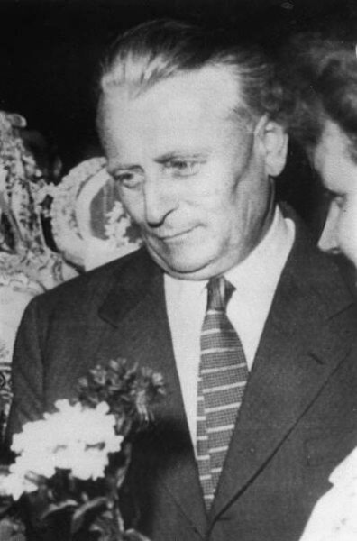 Od Masaryka po Zemana. Připomeňte si, jak šel čas s českými prezidenty