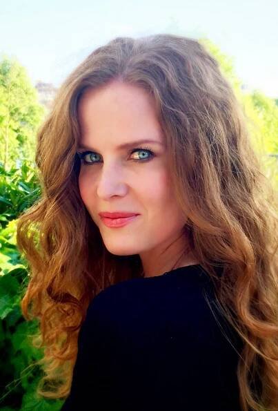 Rebecca Mader - Wikipedia