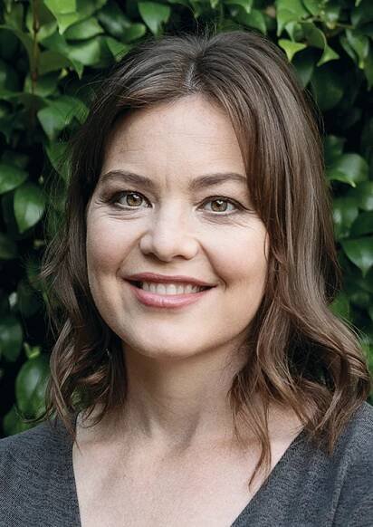 Julie Anne Genter - Wikipedia