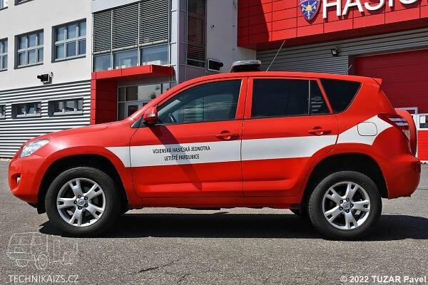 VHJ letiště Pardubice - VEA - Toyota RAV4 - TECHNIKAIZS.cz