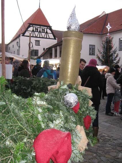 Advent ve Strakonicích: Na hradě bude peklo, trhy i Noid Bárta