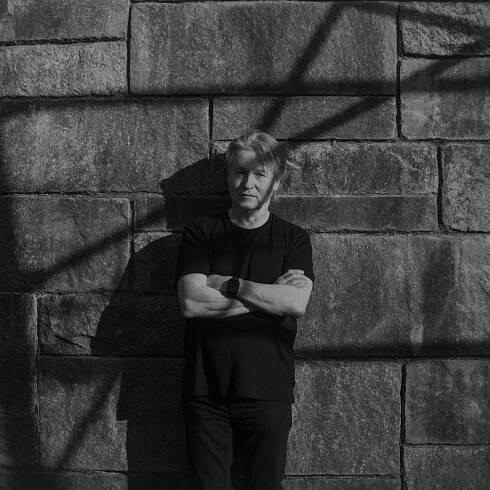 Esa-Pekka Salonen Takes New Jobs in Los Angeles and Paris